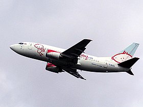 Bmibaby boeing 737 G-BVZH.jpg