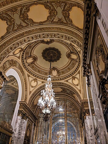 File:Boston Opera House interior 1 2024 02.jpg