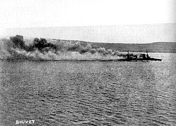 The last moments of the French battleship Bouvet, 18 March 1915. Bouvet sinking March 18 1915.jpg