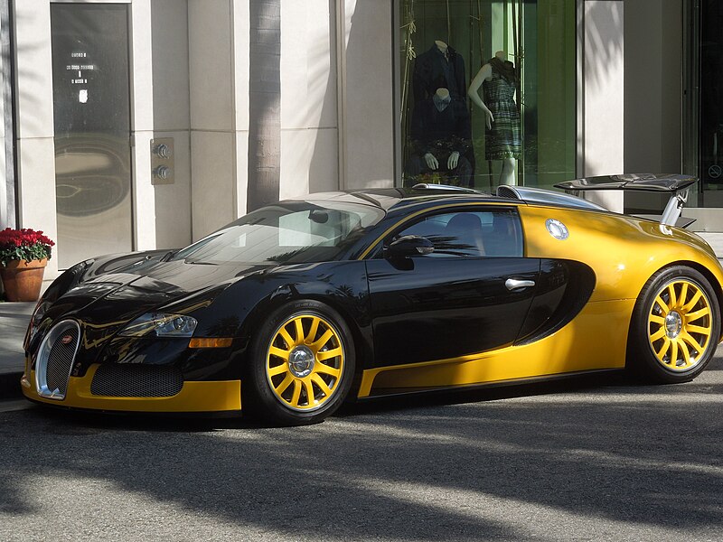 File:Bugatti in Beverly Hills California 3.JPG