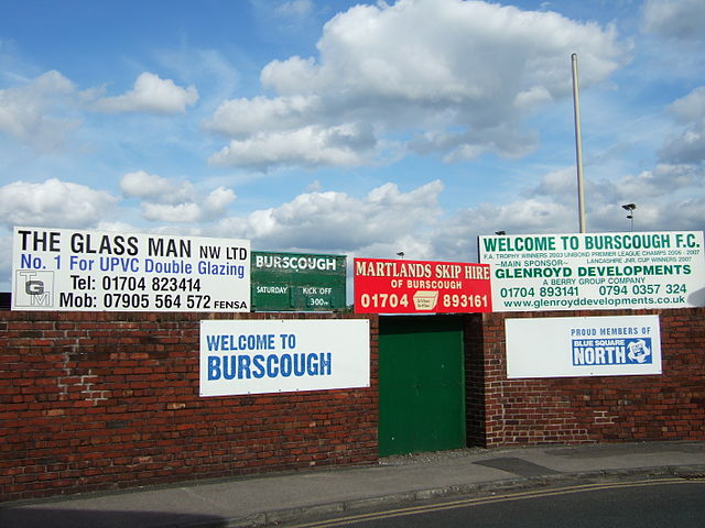 Entrance to Victoria Park