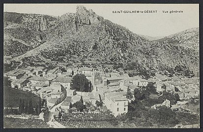 Le village de Saint-Guilhem-le-Désert (carte postale début XXe siècle).