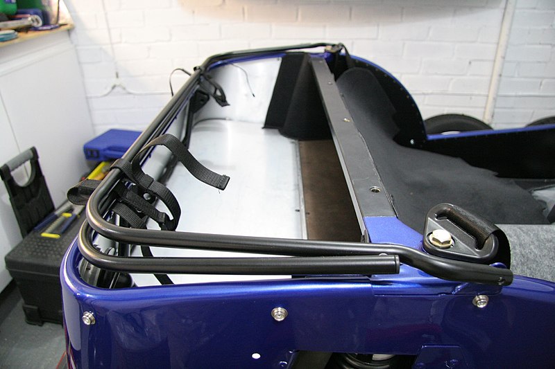 File:Caterham Roadsport building - 031 - Fit hood supports. - Flickr - exfordy.jpg