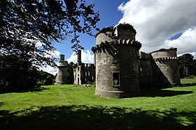 Illustrasjonsbilde av artikkelen Kergounadeach Castle