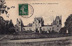 Château du Pineau.jpg