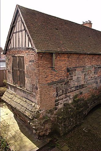 View from the northeast, showing the remnant of the arch of the medieval bridge Chapel of St Mary on the Bridge.jpg