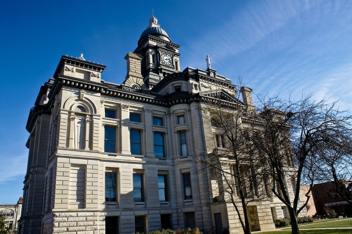 Файл:Clinton County Indiana Courthouse.jpg — Википедия