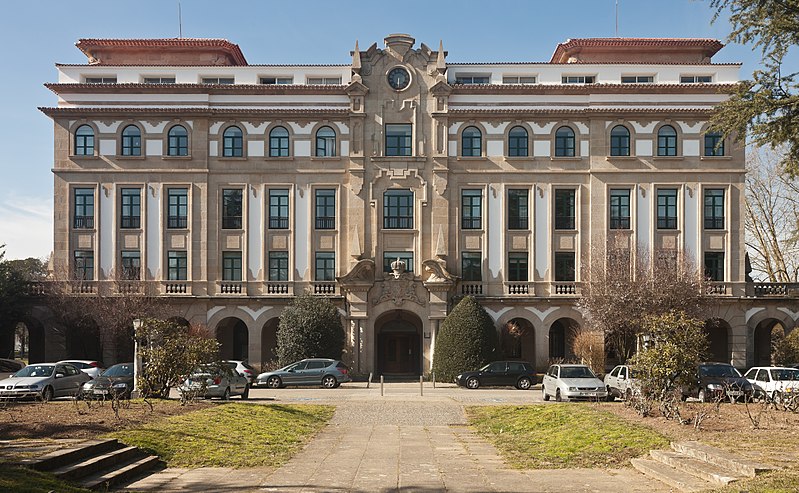 File:Colexio maior Fonseca. Campus universitario de Santiago de Compostela.jpg