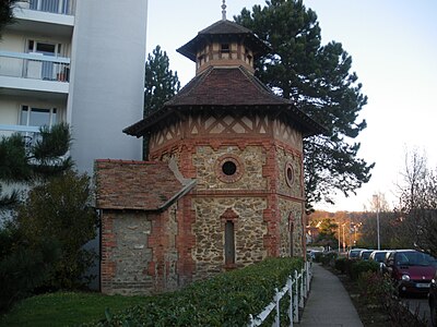 Taubenturm (Verrières-le-Buisson)