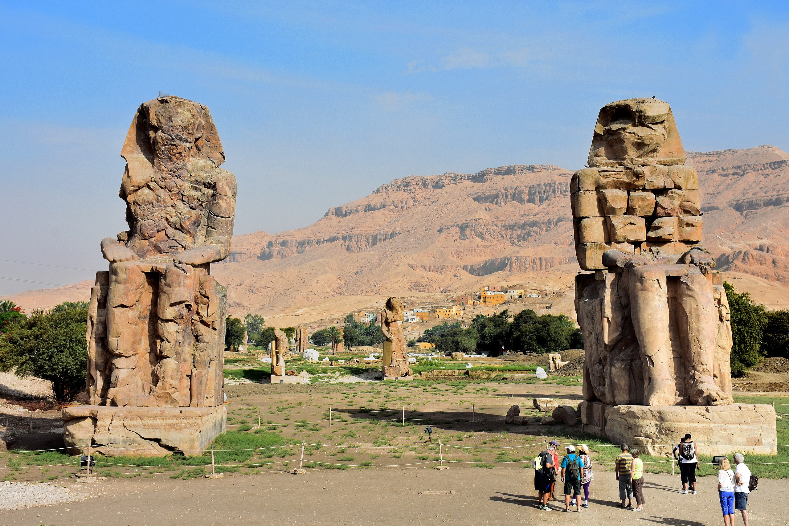 Colossi of Memnon (built 3400 years ago by Egyptians when the rest of the world were savages) 2560px-Colossi_of_Memnon_May_2015_2