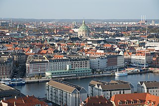 Copenhagen as seen from the Church of Our Saviour (37898016861).jpg