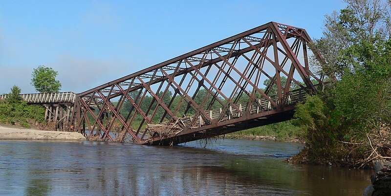 File:Cowboy Trail Norfolk Elkhorn River xing damaged 4.JPG
