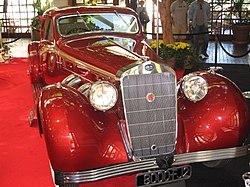 Delage D8-120.