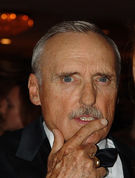 File:Dennis Hopper (40362354693).jpg