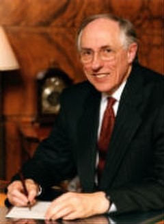 <span class="mw-page-title-main">Donald Dewar</span> Inaugural First Minister of Scotland