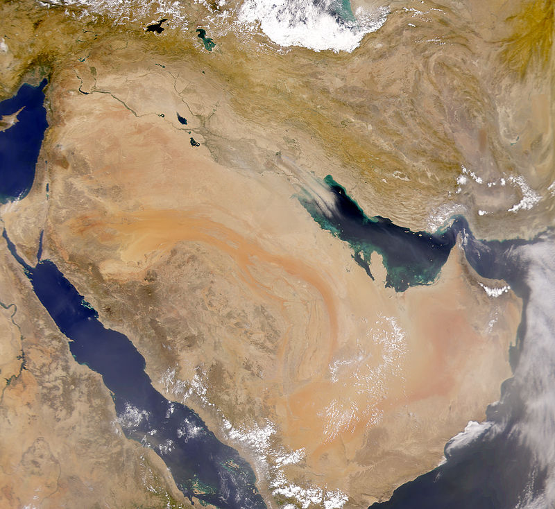 تربط المملكة العربية السعودية بين قارات العالم آسيا وإفريقيا وأوروبا بيت العلم