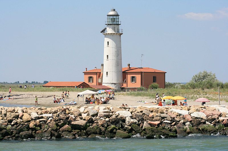 Porto di Po di Goro Lighthouse - Wikipedia