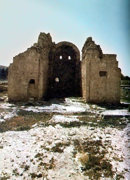 ملف:Fatimid castle, Ajdabiya.jpg