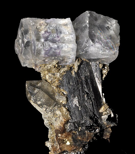 File:Fluorite, tourmaline, quartz.jpg