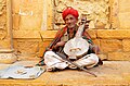 File:Folk artist in Jaipur.jpg