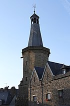 钟楼（法语：Beffroi de Fougères）