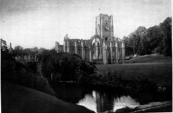 Fountains abbey (book) 0127.jpg