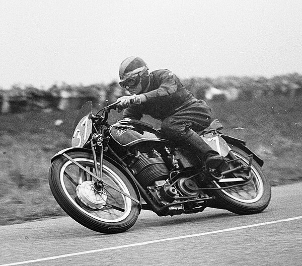 Frith on his 350cc bike at the 1948 Dutch TT