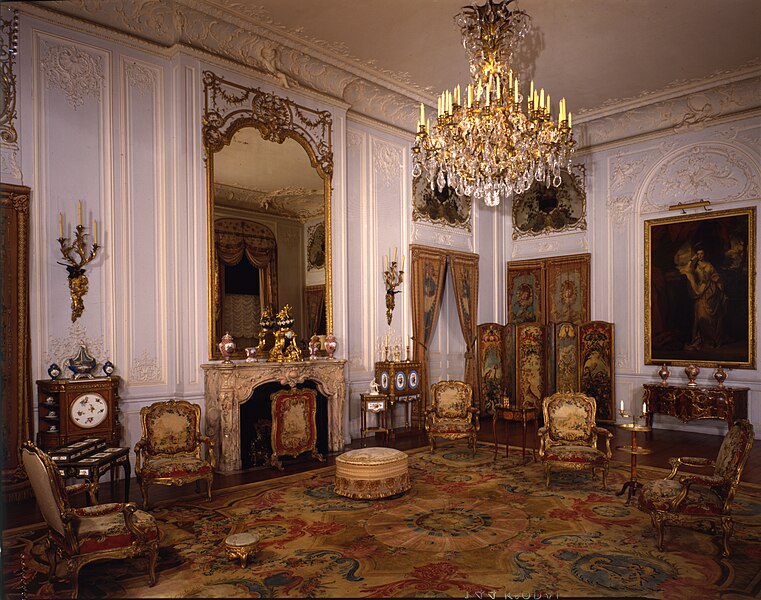 File:Grey Drawing Room at Waddesdon Manor.jpg