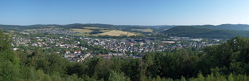 File:Haiger-Panorama.jpg