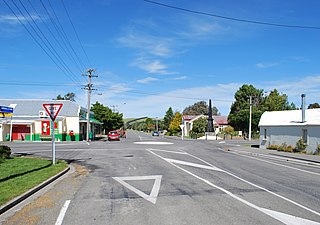 <span class="mw-page-title-main">Hawarden, New Zealand</span> Town in Canterbury, New Zealand