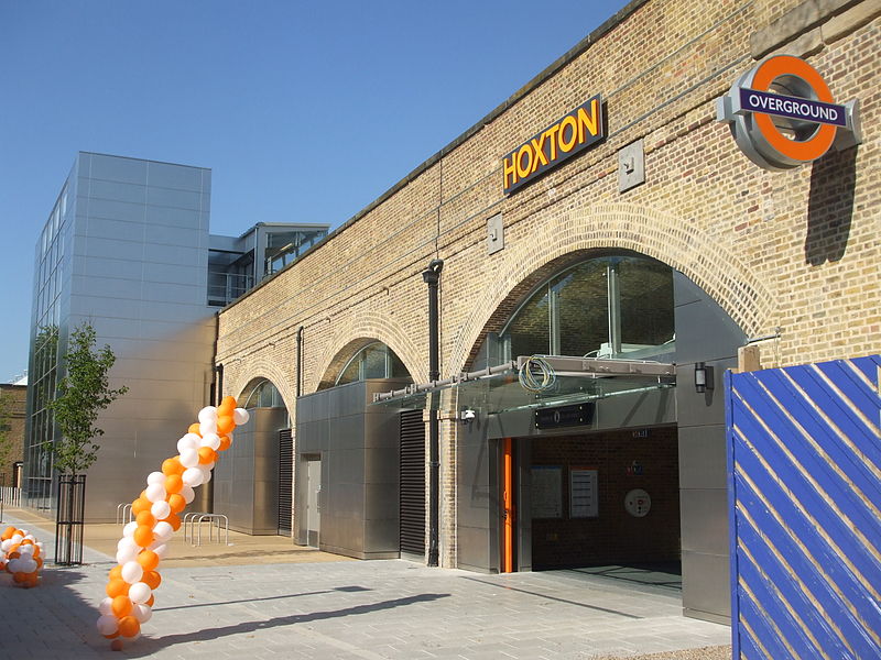 File:Hoxton station west entrance May2010.JPG