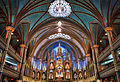 داخل كنيسة نوتردام (مونتريال) في مونتريال،  كندا.
