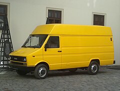 fourgon iveco 4x4