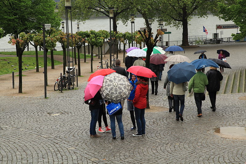 File:Köln - Weltjugendtagsweg 02 ies.jpg