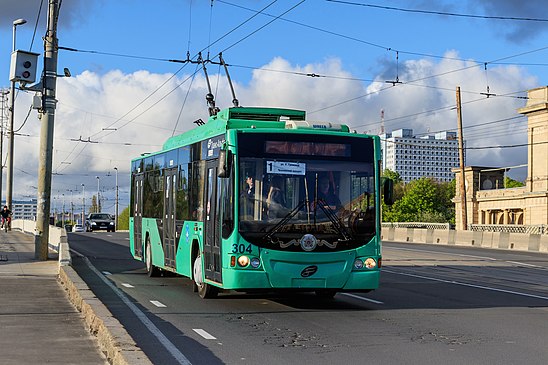 Транспорт калининград. Троллейбус Калининград. Троллейбуса АКСМ В Калининграде. 1 Троллейбус Калининград. Белорусские троллейбусы Калининград.