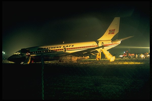 An accident from Braathens SAFE Boeing 737-200 in 1977