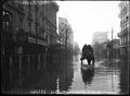 La rue de la Convention lors des inondations de 1910.