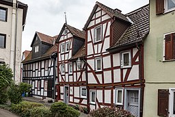 Laubach, Marktplatz 6 Kirchplatz 4, 5 20161013-001