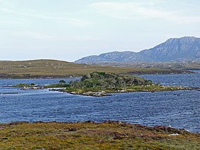 Loch Druidibeg bo'ylab ko'rinish