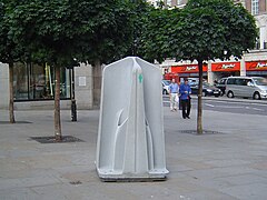 London urinal.jpg