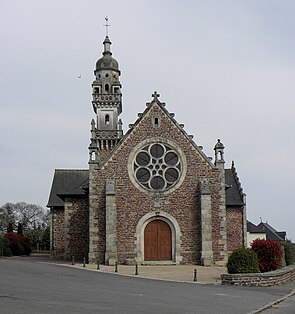 Loscouët-sur-Meu (22) Église Saint-Lunaire 01.JPG