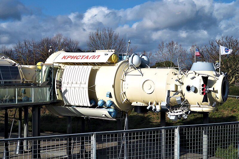 File:MIR model at the Cité de l'Espace-IMG 1801.jpg