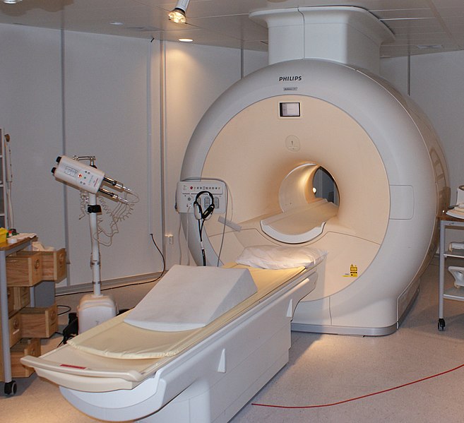 Fichier:MRI-Philips.JPG