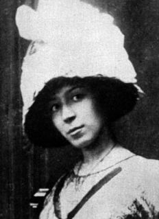 image of Marie Laurencin from wikipedia
