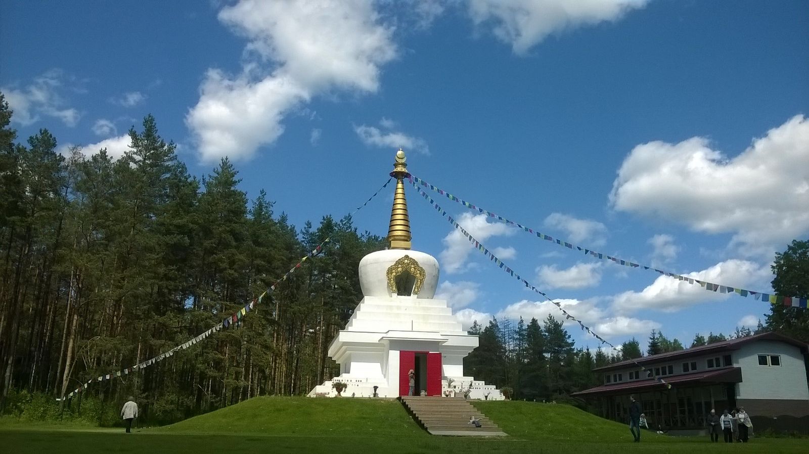 Пагода пунук. Пагода Данғара. Пагода месиац Зугдиди. Pagoda Mary. Pagoda Ijevanum.