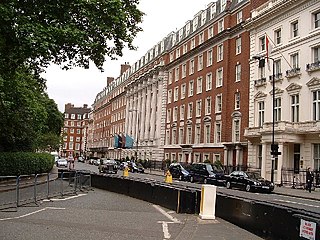 <span class="mw-page-title-main">The Biltmore Mayfair, LXR Hotels & Resorts</span> Building in London, England