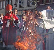 Monseigneur Defois - Fumée de saint Piat.jpg