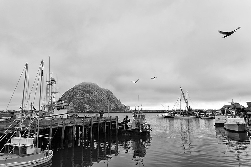 File:Morro Bay (15085379160).jpg