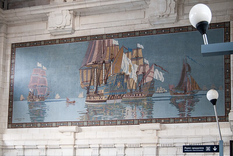 File:Mosaïque de la gare de La Rochelle.jpg