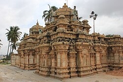 Naganatheshvara Temple (9th century) at Begur, Bengaluru.JPG